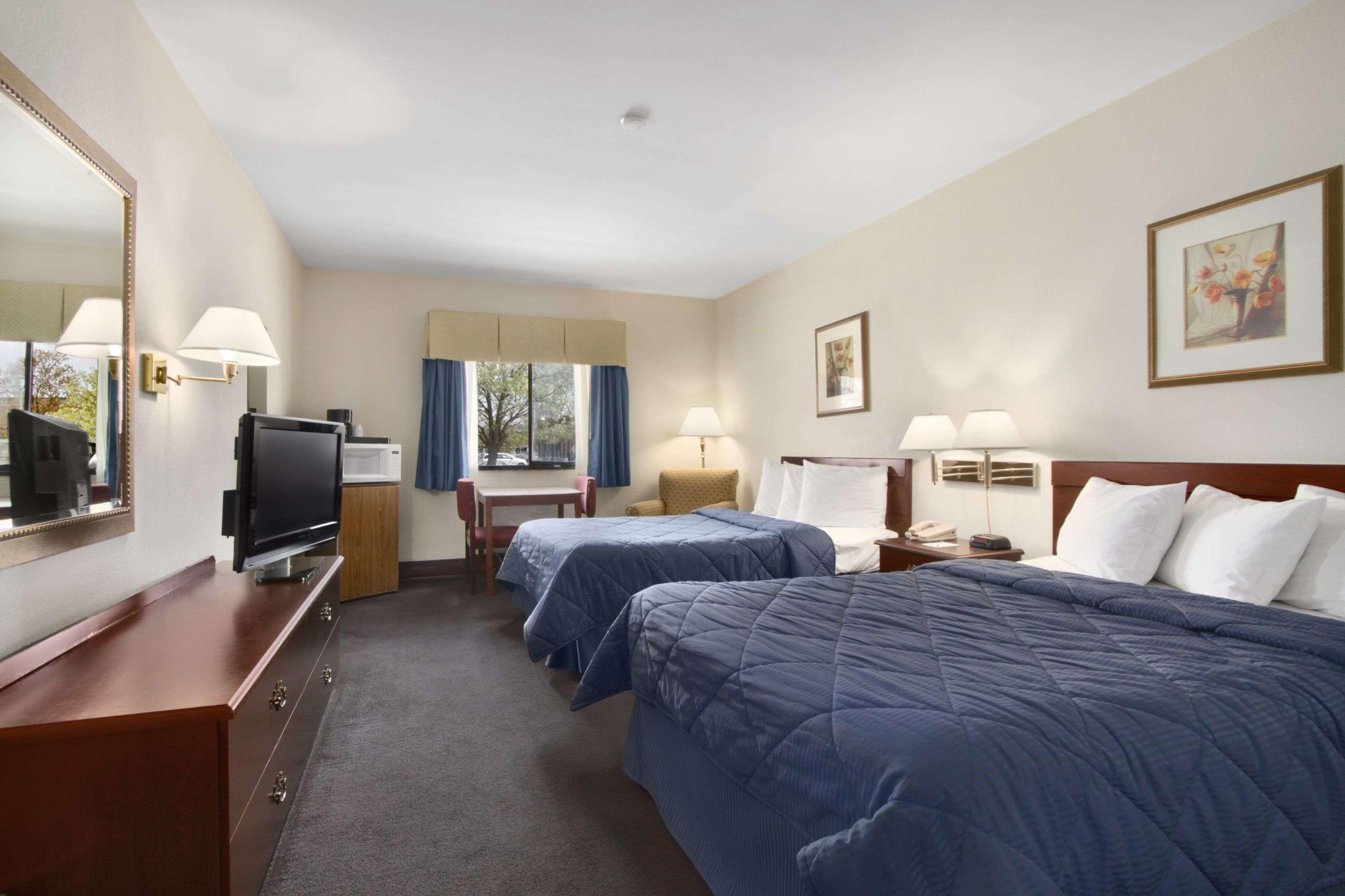 Mainstay Suites Prince George - Fort Gregg מראה חיצוני תמונה